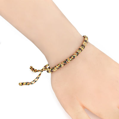 Bracelet tressé porte-bonheur