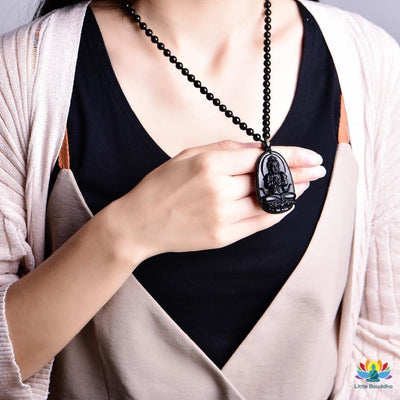 Pendentif Amulette Chinoise en Obsidienne
